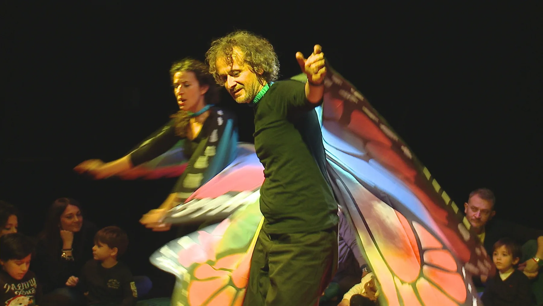 MiniMiniature: movimento scenico e pubblico nello stesso spazio